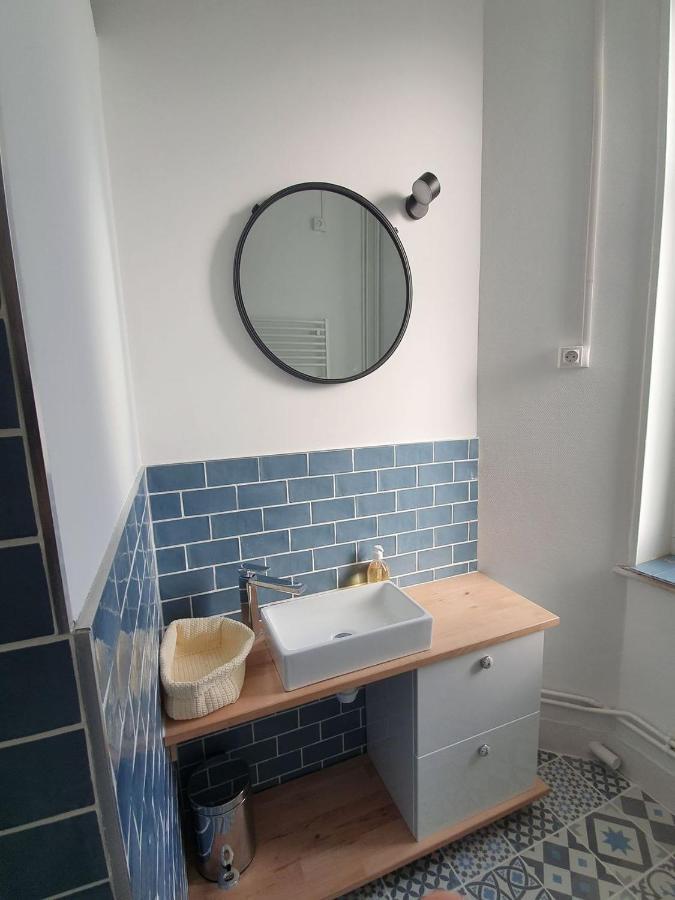 Charmant Appartement Au Coeur De Toul Exteriör bild