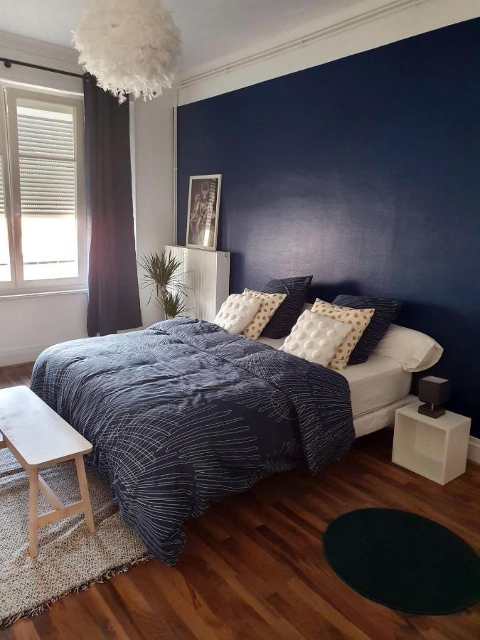Charmant Appartement Au Coeur De Toul Exteriör bild